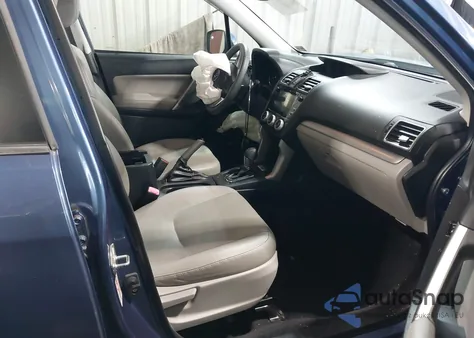 2016 Subaru Forester 2.5I Touring z USA, uszkodzony, nr VIN JF2SJAXC0GH439451